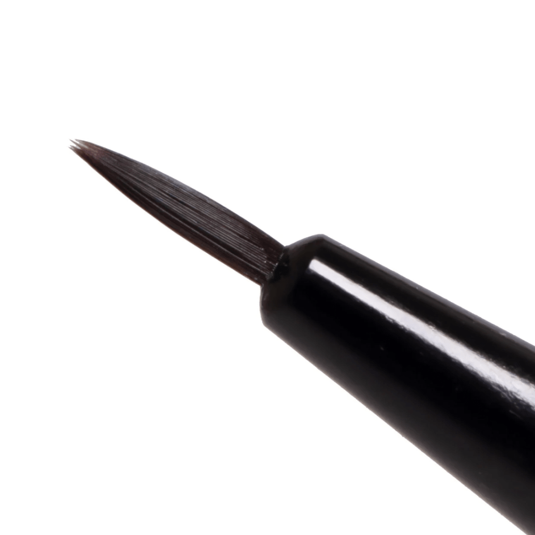 Detailed close-up view showing the synthetic Angle Tip, Fine Tip, and Flat Tip bristles of the Elleebana brush set.