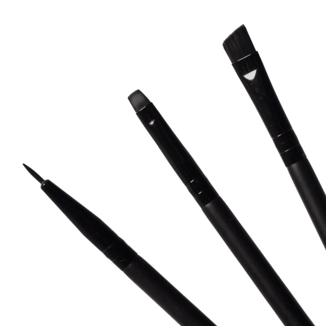 Detailed close-up view showing the synthetic Angle Tip, Fine Tip, and Flat Tip bristles of the Elleebana brush set.