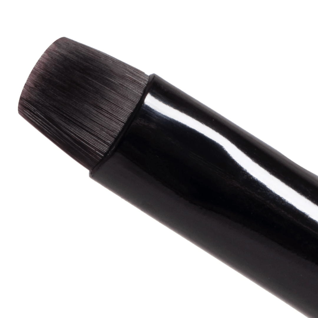 Detailed close-up view showing the synthetic Angle Tip, Fine Tip, and Flat Tip bristles of the Elleebana brush set.
